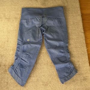 Lululemon Ebb and Flow Crop